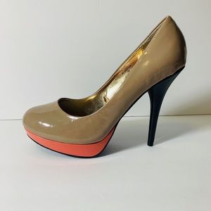 Steve Madden Nude & Coral Heels